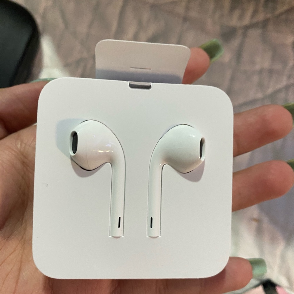 Apple headphones